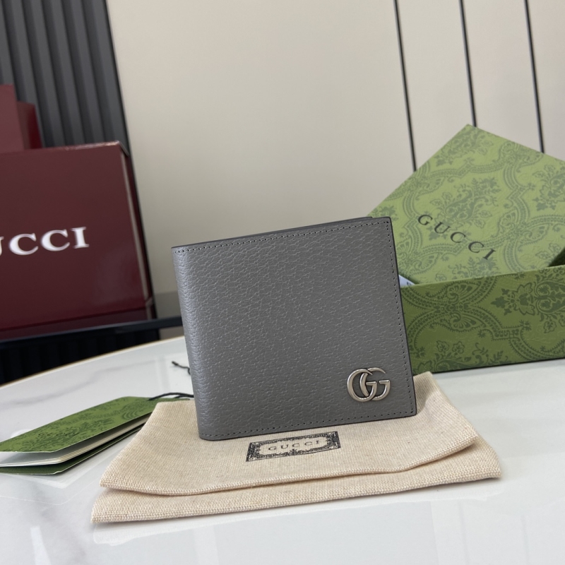 G*u*i wallets & purse